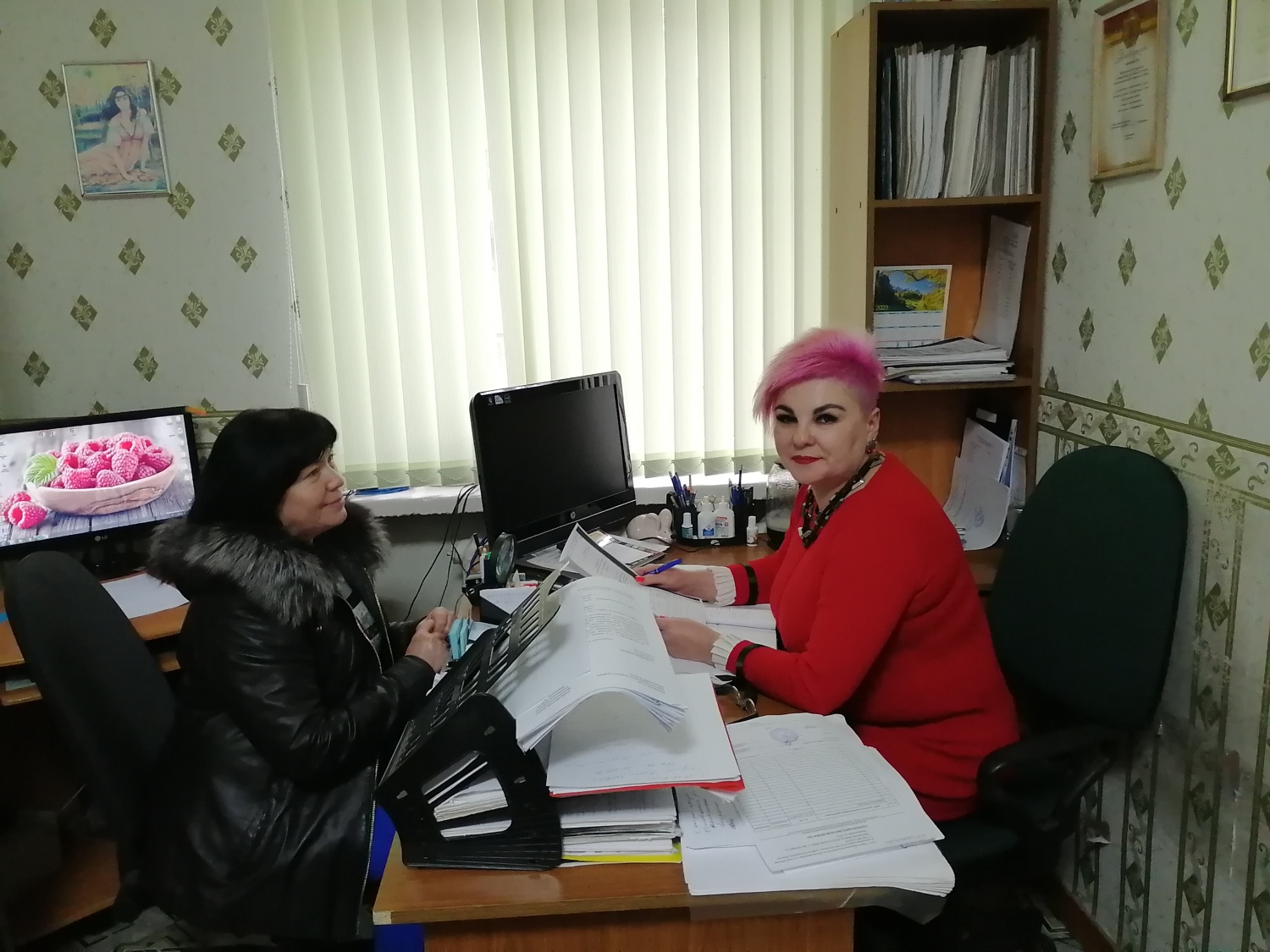 Архивный отдел администрации района посетила главный бухгалтер вышеназванной организации  Лариса Сорокина  в  целях консультации по составлению «Акта  о выделении к уничтожению документов, не подлежащих хранению»