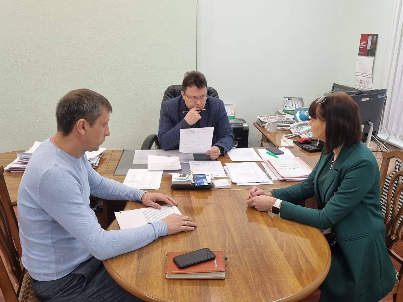 Глава Бессоновского района Александр Воронков   провёл личный приём граждан