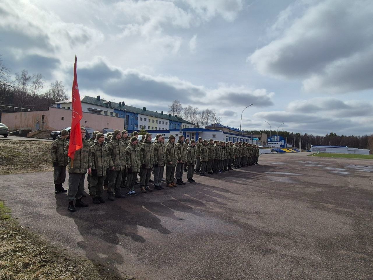 Для обучающихся Бессоновского района стартовали пятидневные военно-патриотические учебные сборы «Авангард»