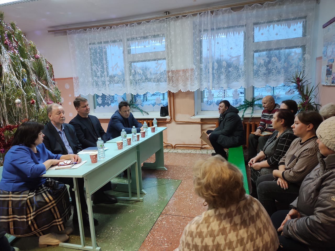 В с. Александровка состоялась рабочая встреча с населением