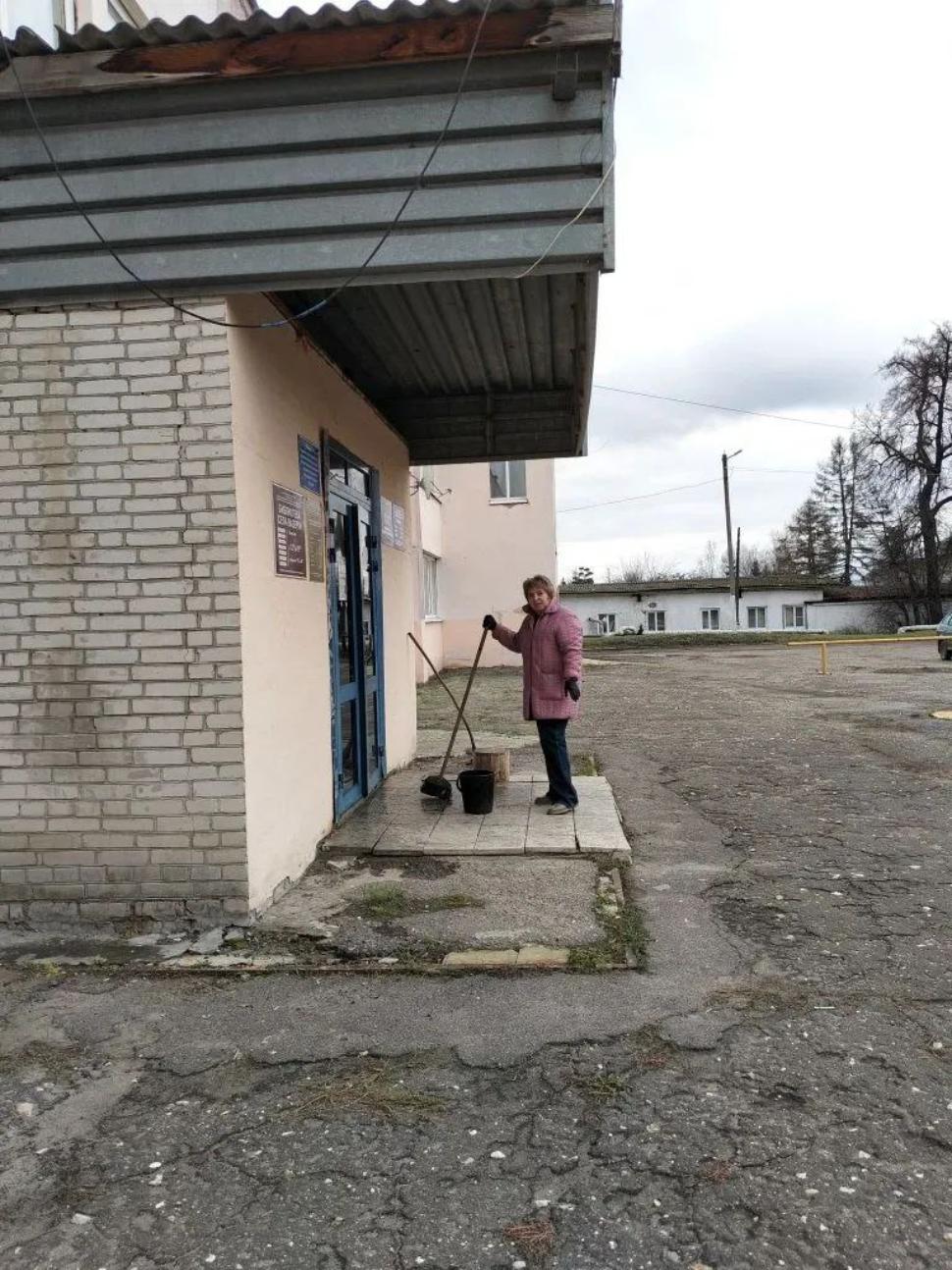 Уборка закрепленных территорий Уборка закрепленных территорий