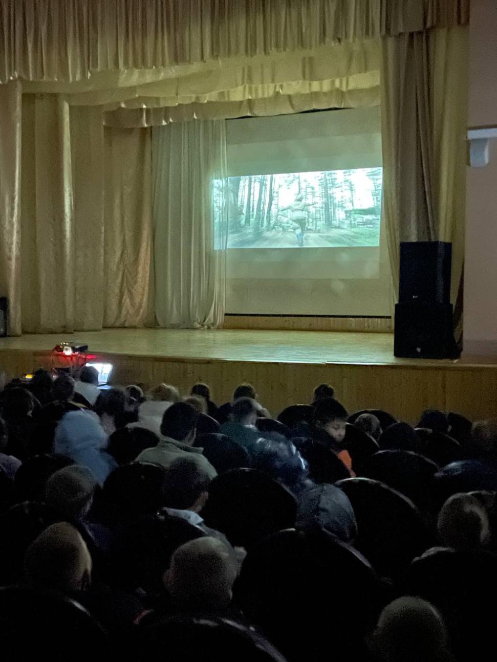В районном Доме культуры состоялся показ фильма