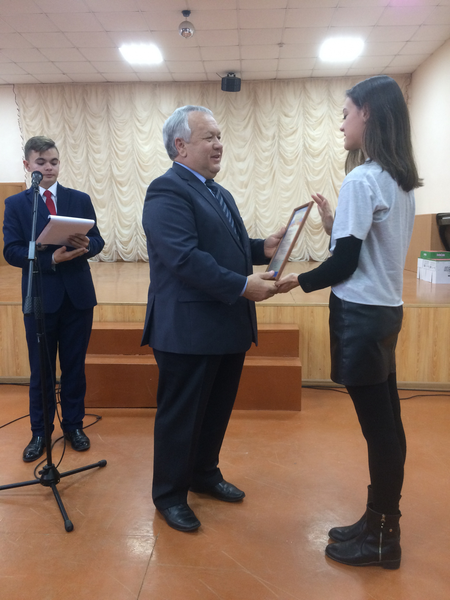 Чествование талантливой молодежи в рамках форума  «Время выбрало нас!»