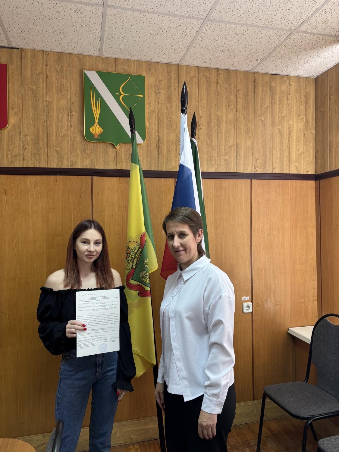 Вручение губернаторских жилищных сертификатов