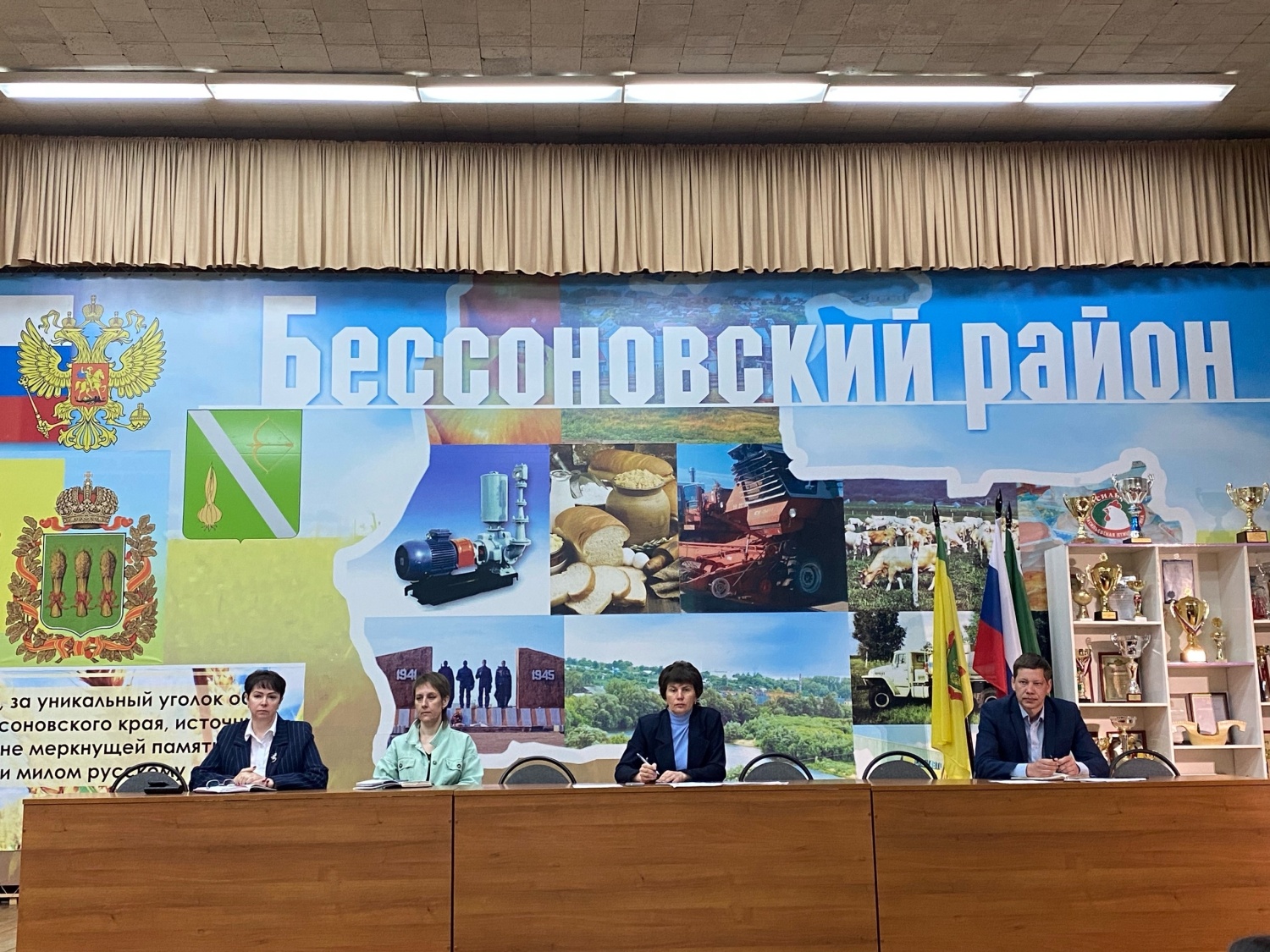 В администрации Бессоновского района прошло расширенное планерное совещание