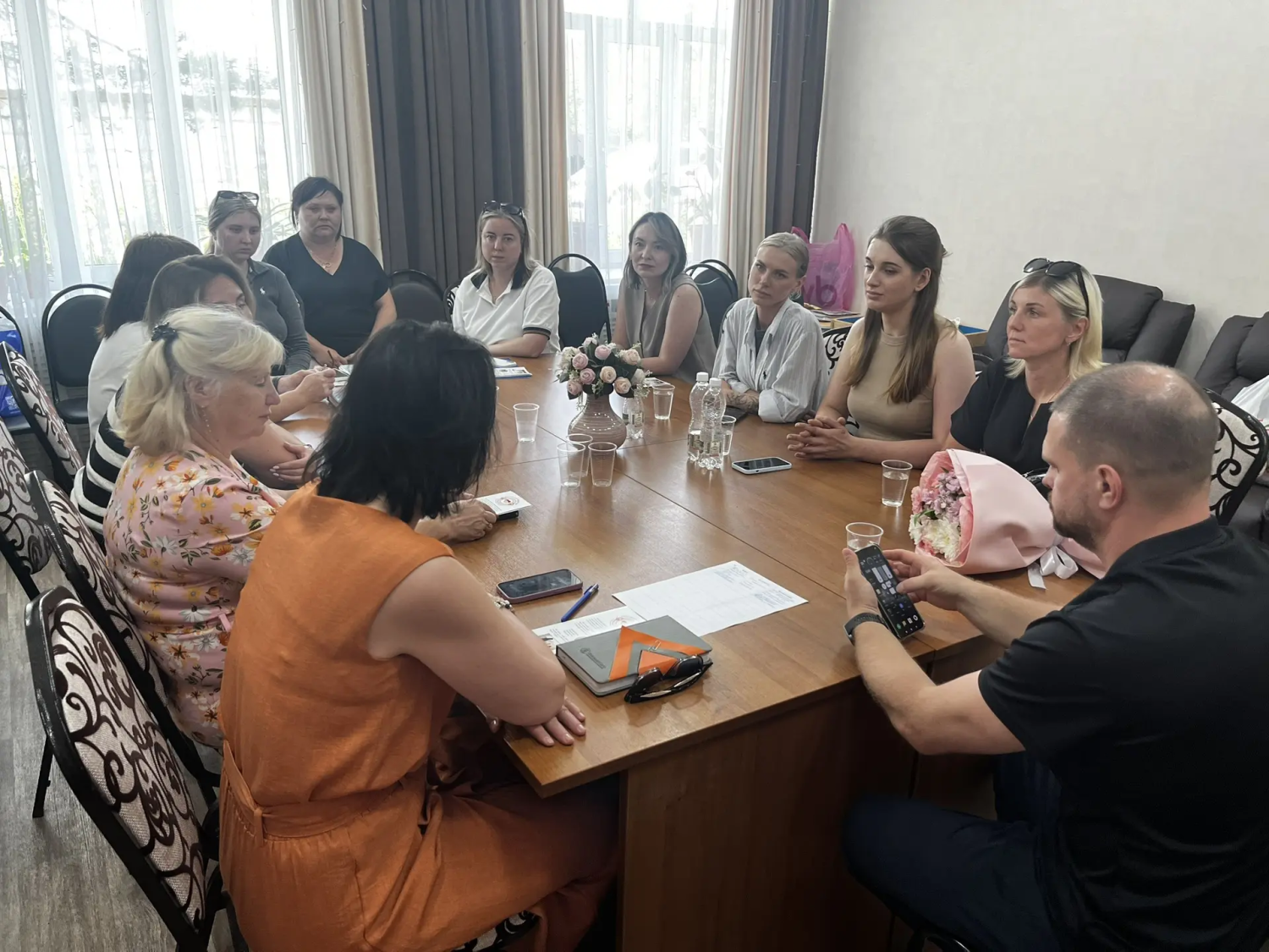 Встреча специалистов по поддержке семей в трудной жизненной ситуации