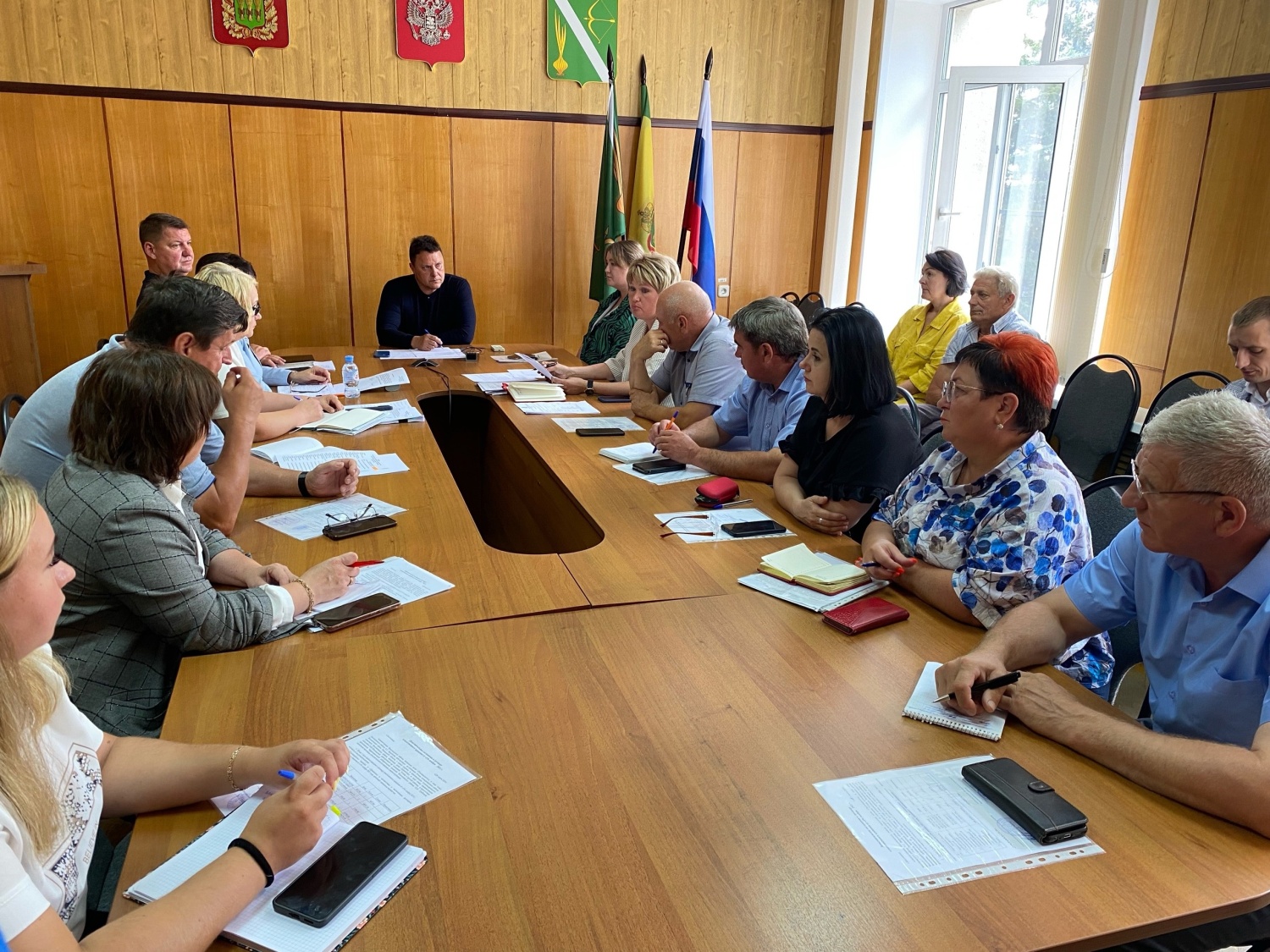 Состоялось совещание под руководством главы Бессоновского района Александра Воронкова 