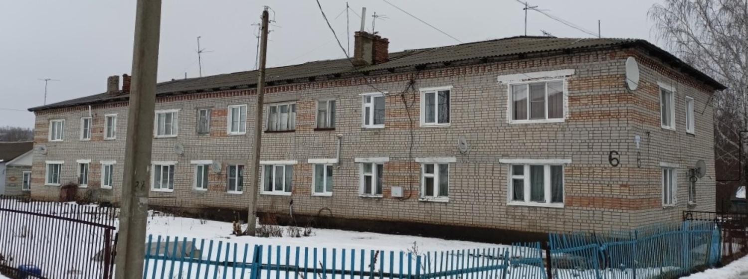 Новая крыша появилась в с. Грабово Бессоновского района