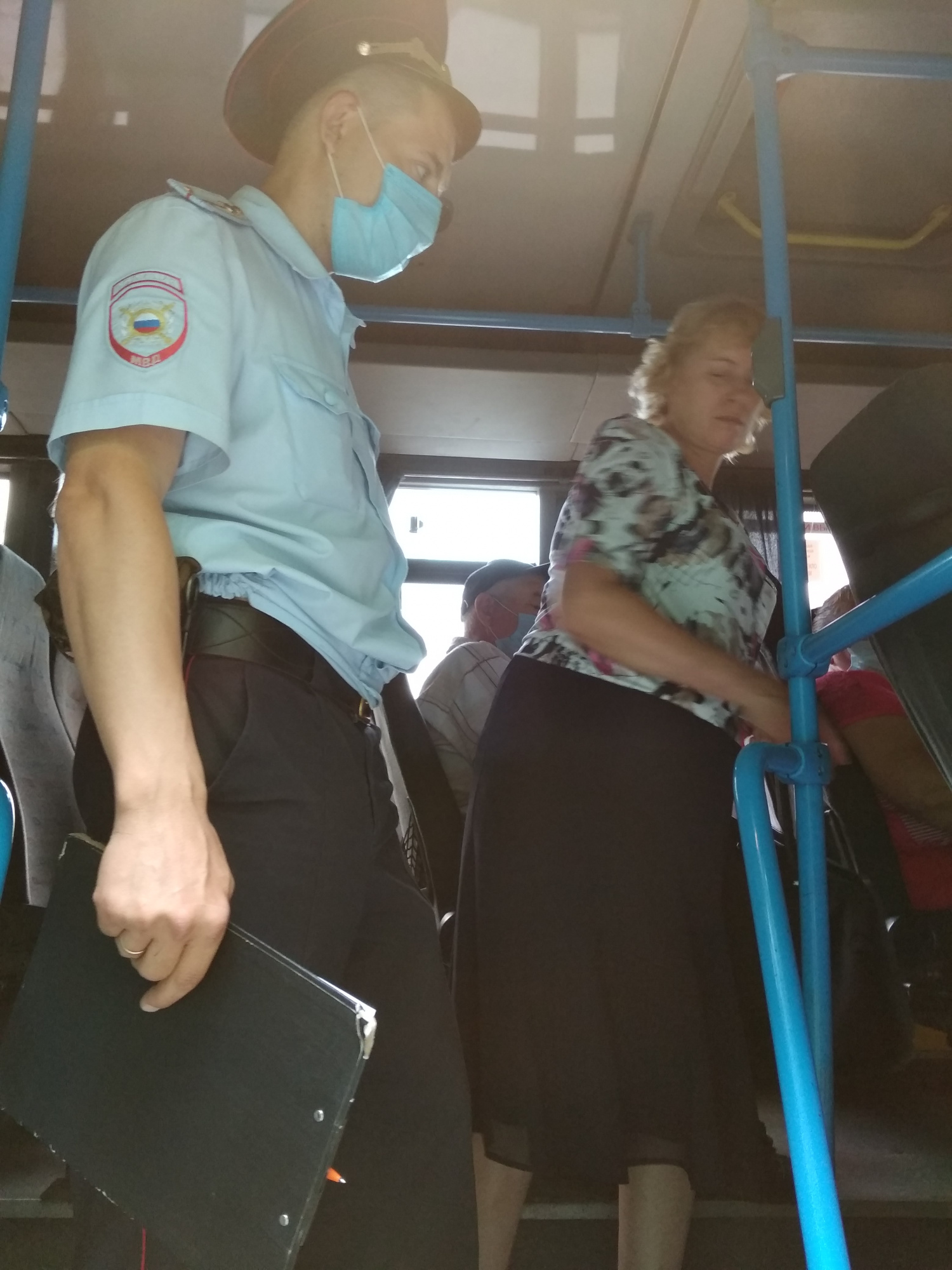 На территории Бессоновского района в населенном пункте с. Бессоновка проведены рейды в пассажирском транспорте   по соблюдению «масочного режима»