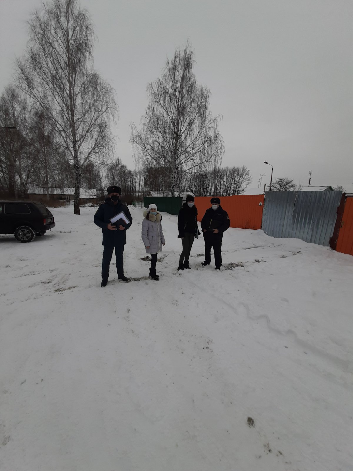 Рейд по семьям, состоящим на различных видах учета.