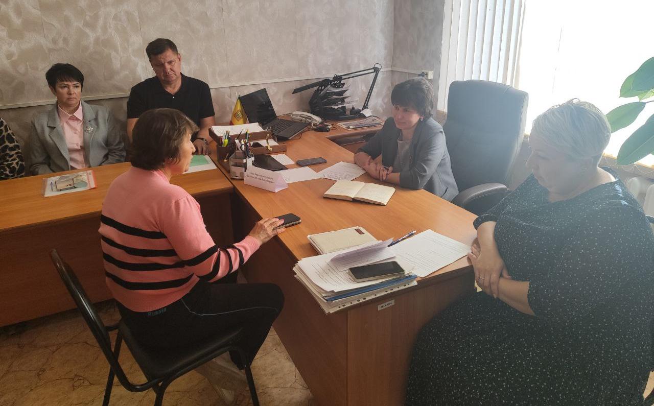 Глава Бессоновского района Наталья Шалдаева провела личный прием граждан в Кижеватовском сельсовете