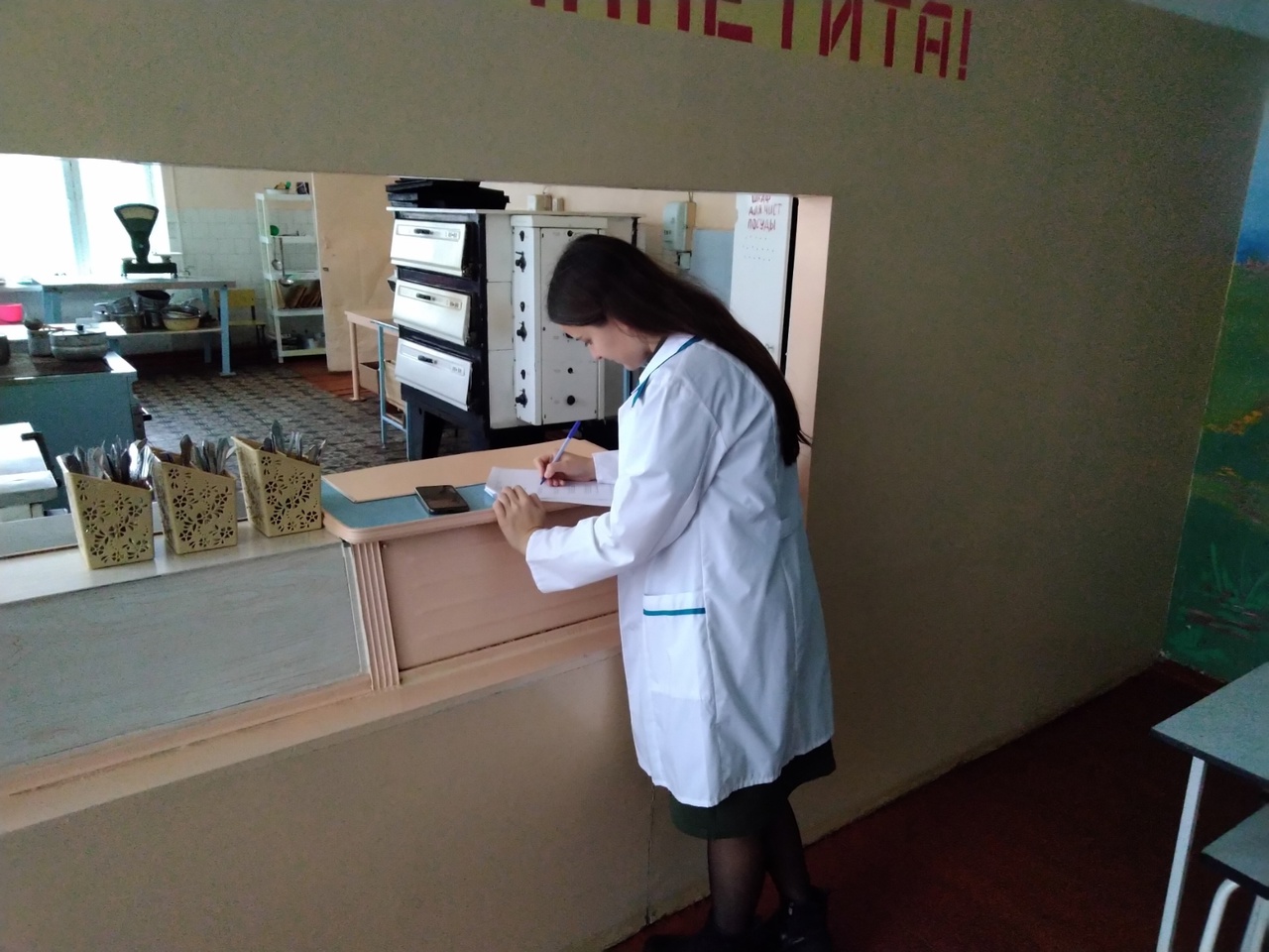Продолжена работа по проверке пришкольных лагерей