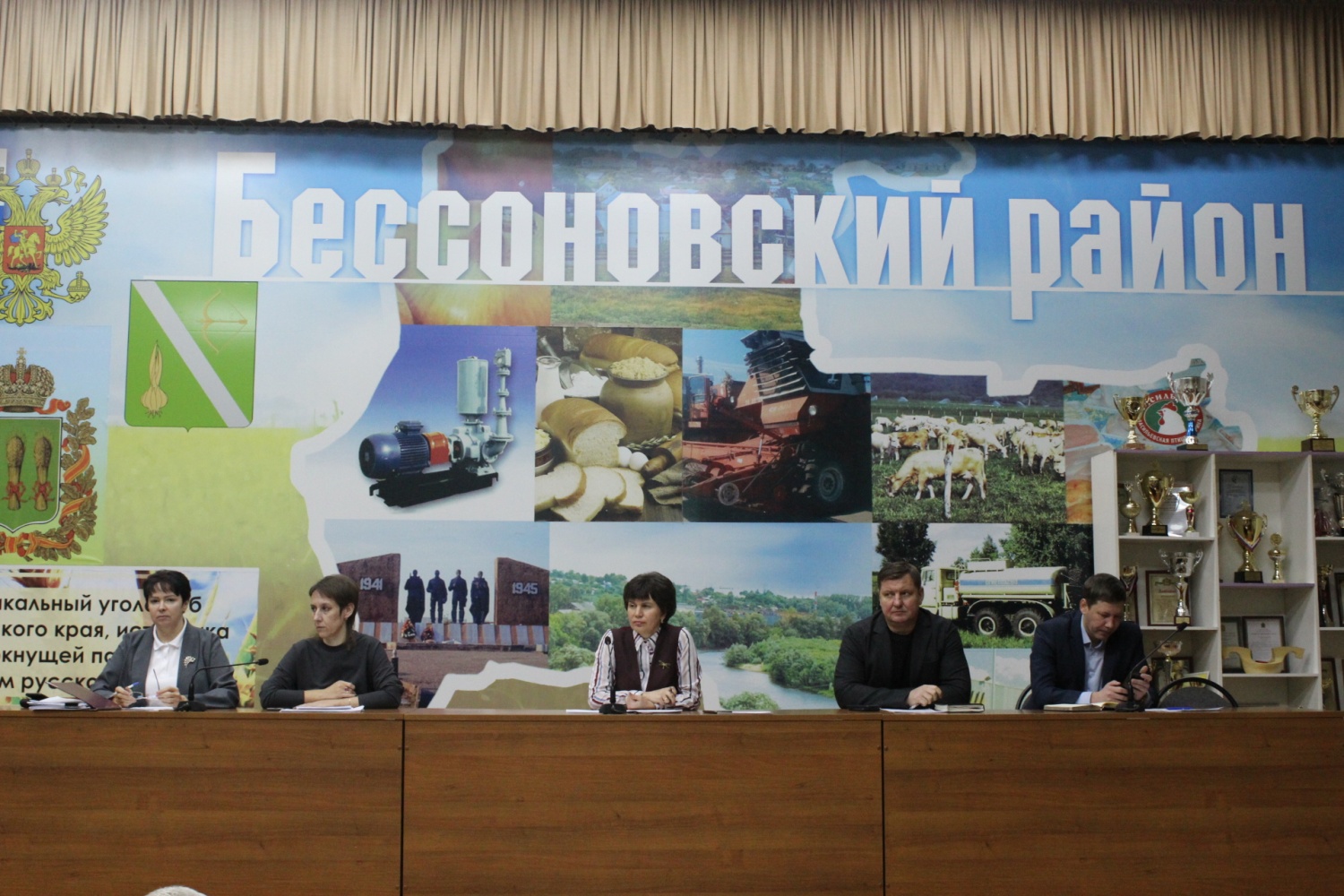 Состоялась большая планерка под руководством главы Бессоновского района Натальи Шалдаевой 