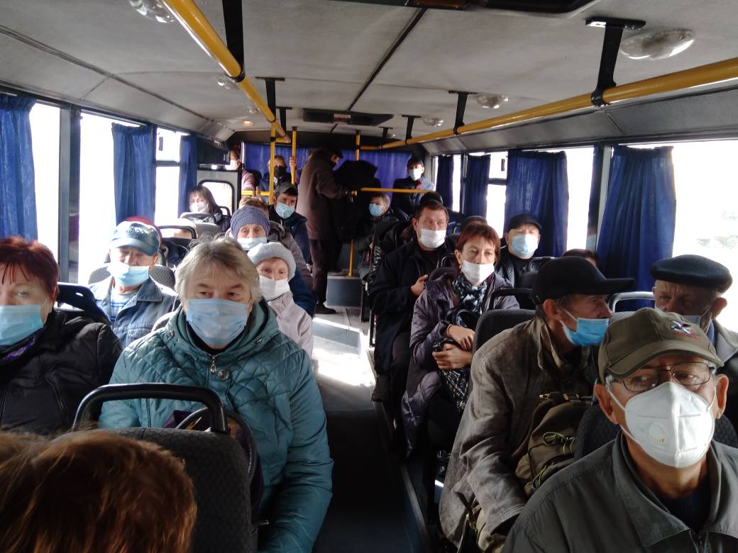 В среду 22 сентября 2021 года   на территории Бессоновского района в населенном пункте с. Бессоновка проведен очередной рейд в пассажирском транспорте   по соблюдению «масочного режима»