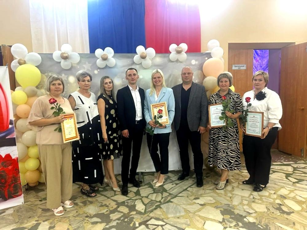 Районный дом культуры распахнул свои двери для людей, чья профессия — служение жизни Районный дом культуры распахнул свои двери для людей, чья профессия — служение жизни