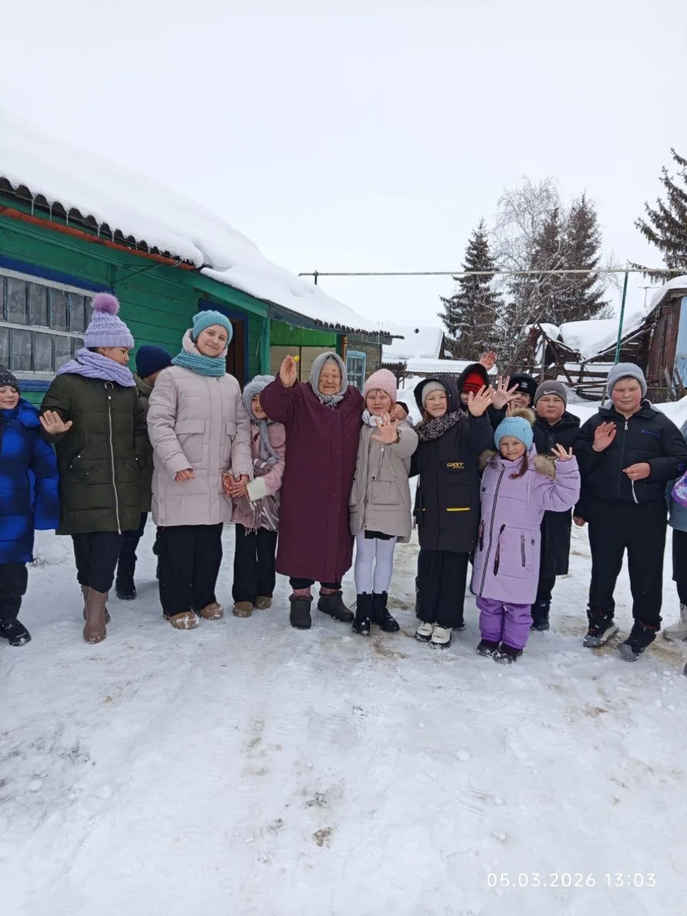 Поздравление в преддверии женского дня