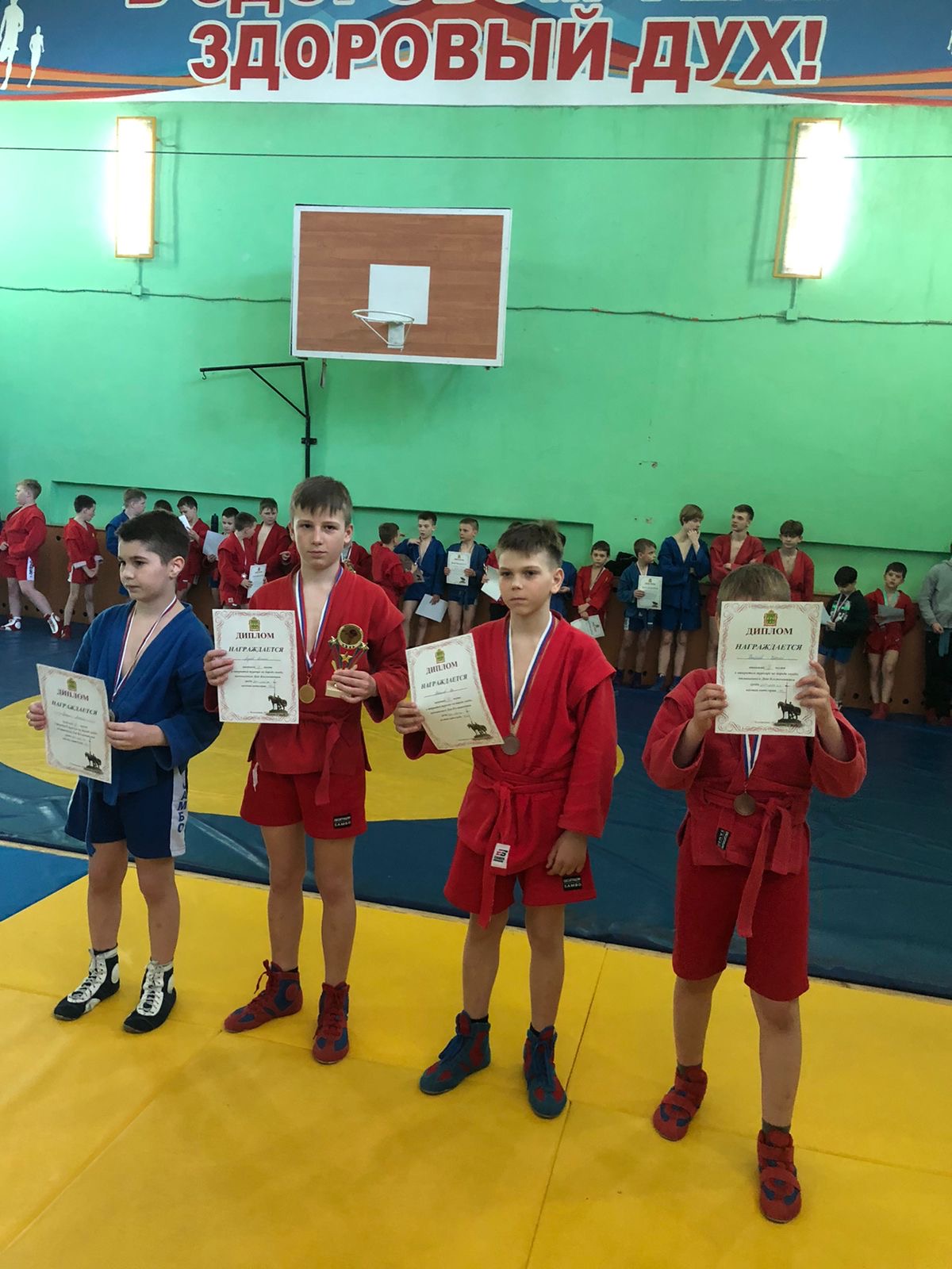 На базе МАУ "ЦКДС»Юбилейный" прошло открытое первенство Чемодановки, посвященное Дню космонавтики