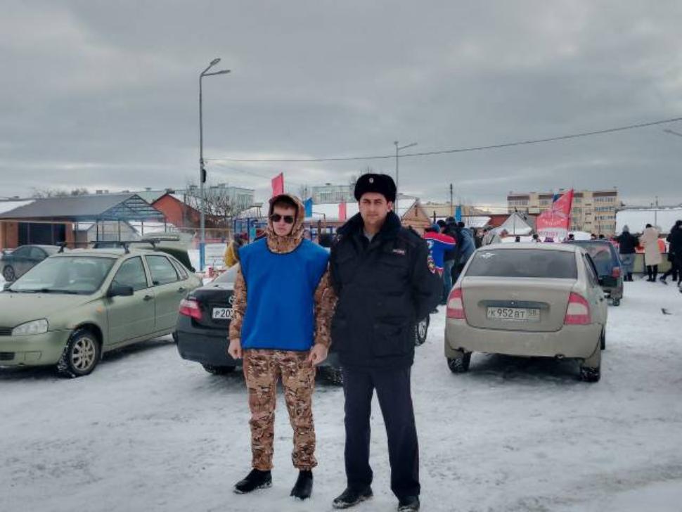 Дежурство членов добровольной народной дружины