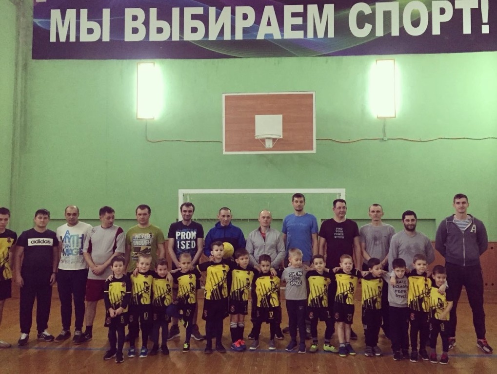 Папа и сын – футболом живут одним