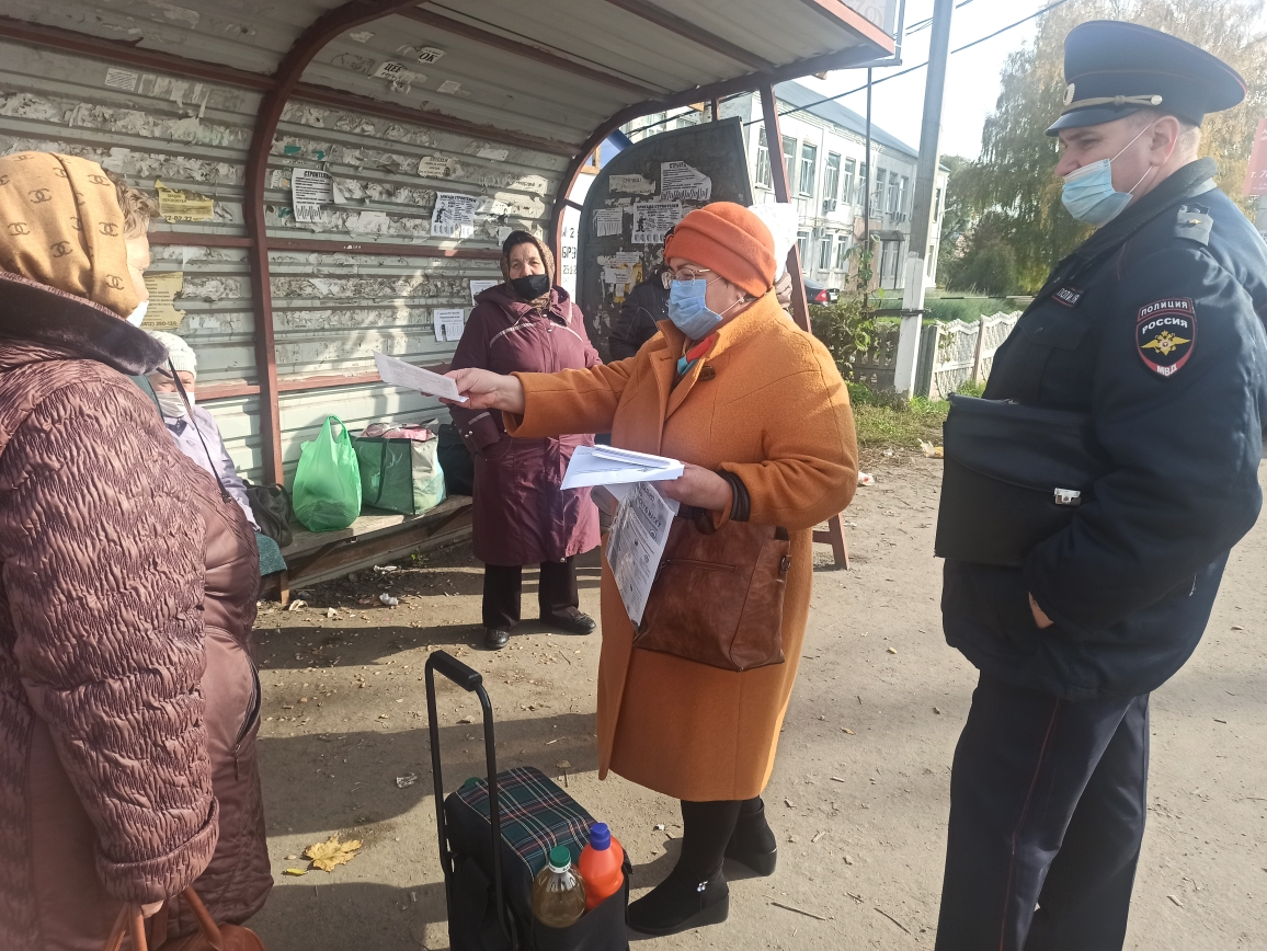 В населенных пунктах с. Полеологово и с. Вазерки проведены очередные рейды в пассажирском транспорте   по соблюдению «масочного режима»