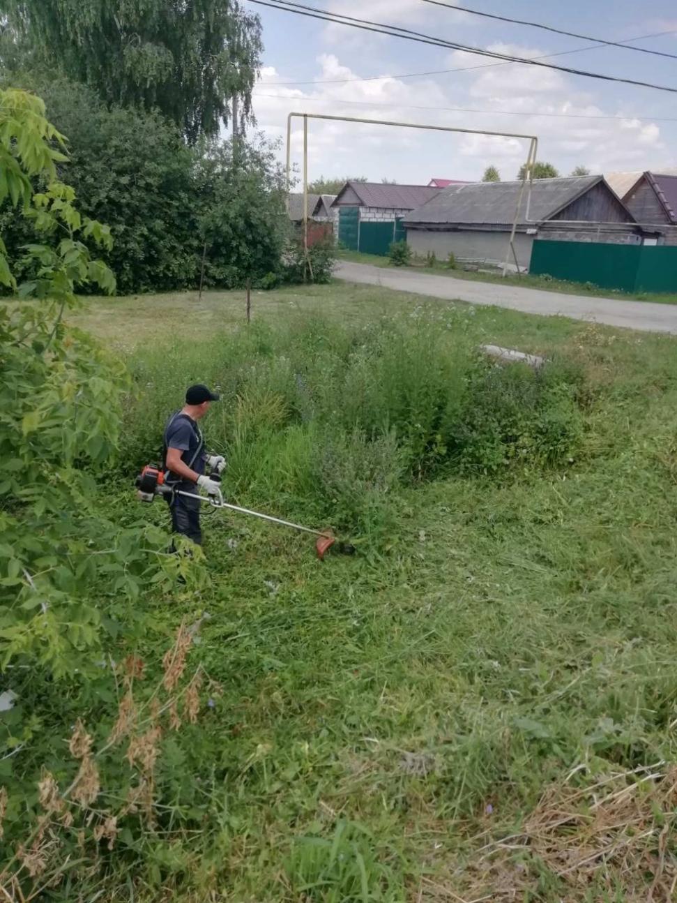 Благоустройство Бессоновского района продолжается