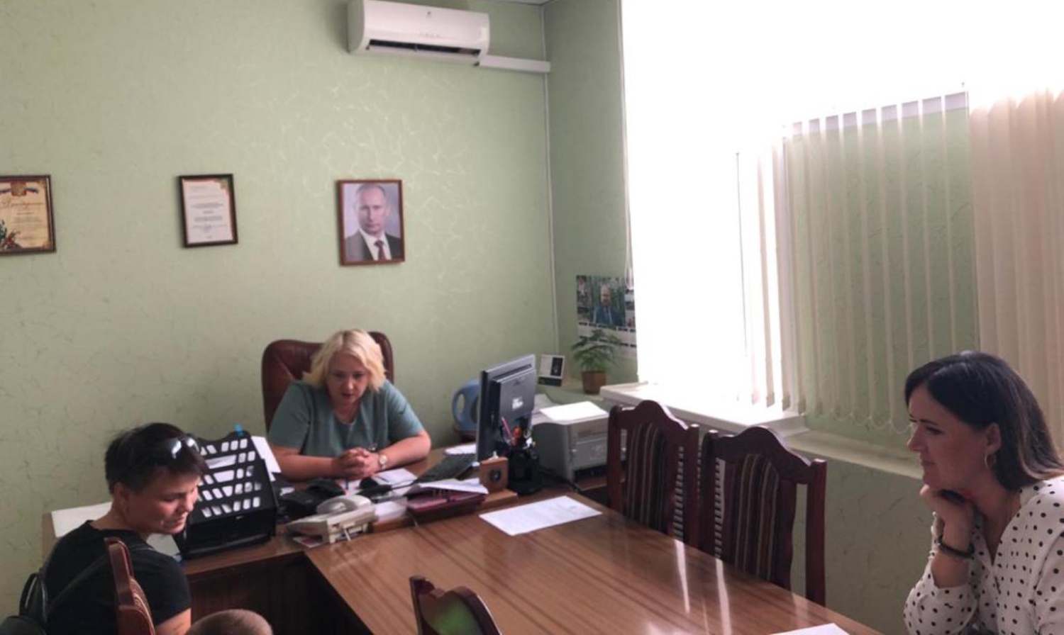 Профилактическая беседа с  законным представителем.