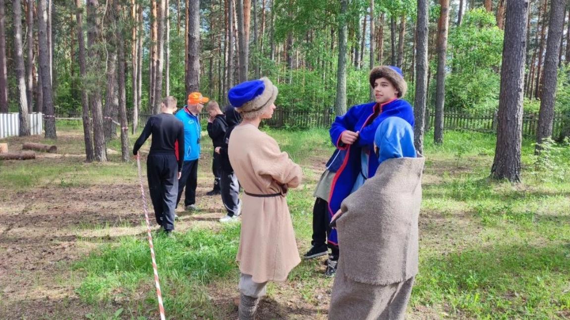 На базе оздоровительного центра «Мечта» Городищенского района состоялось торжественное открытие областного Форума исторической реконструкции «Из глубины веков» в рамках Движения «Росток»