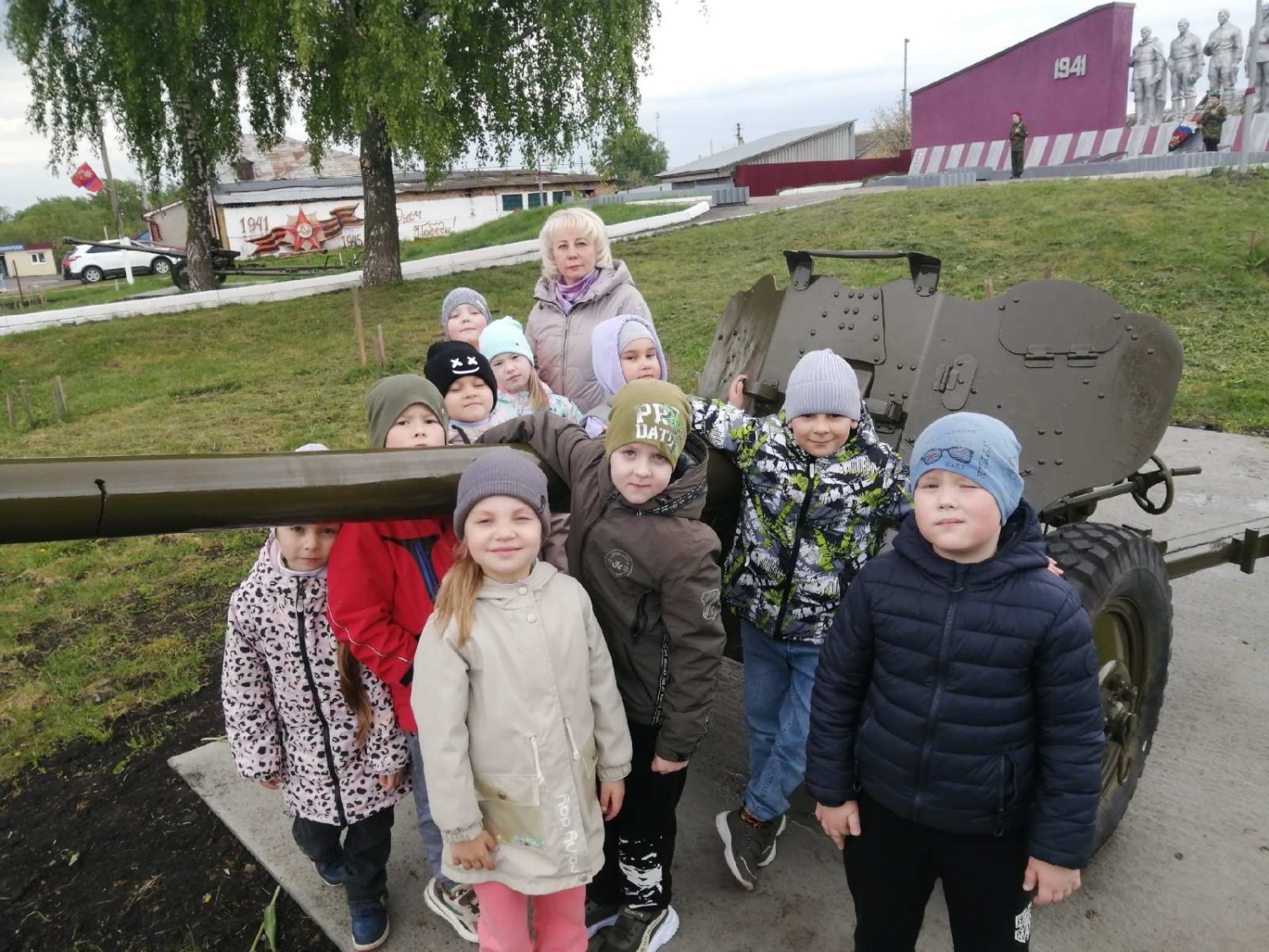 Экскурсия для детей детского сада села Кижеватово.