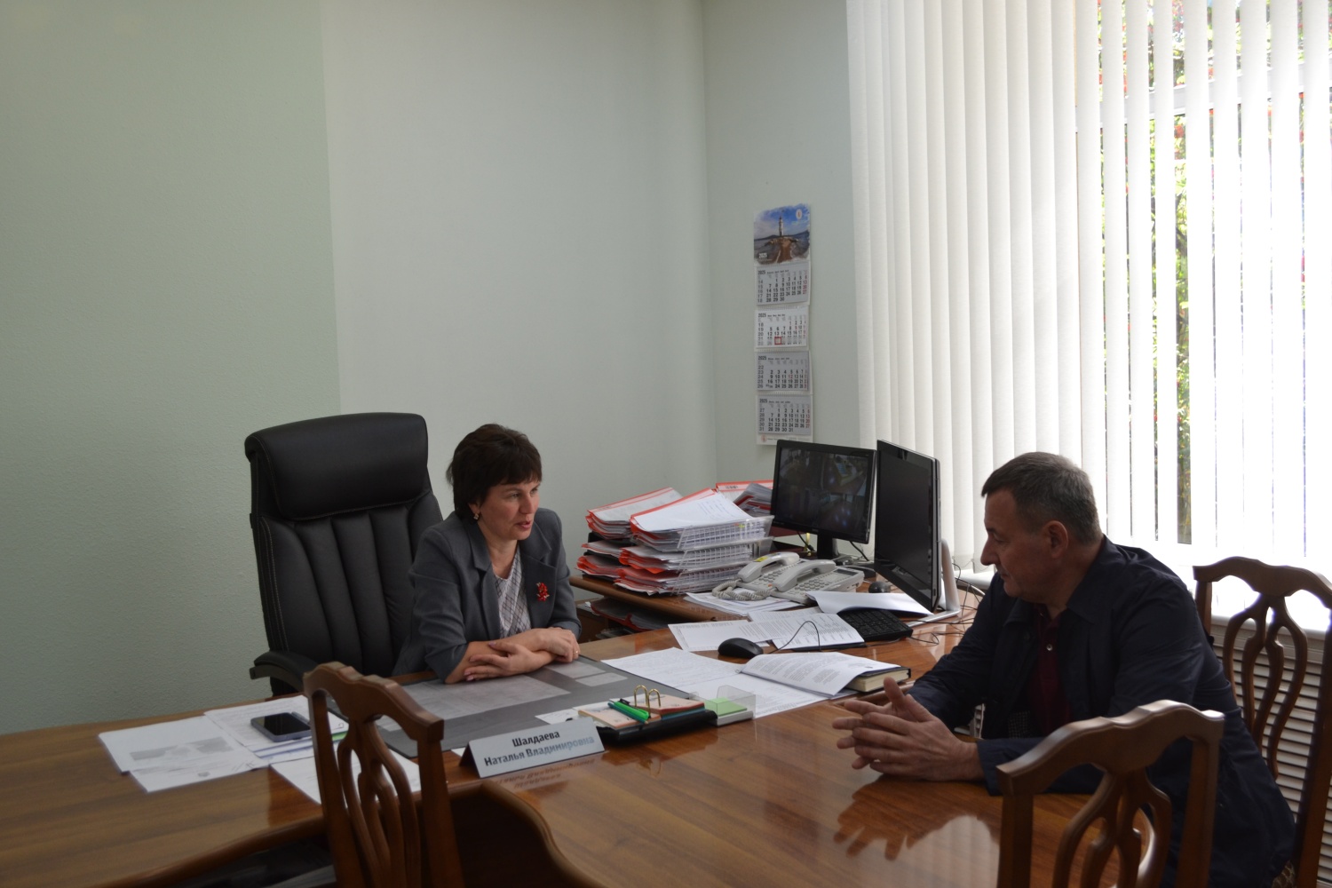 Глава Бессоновского района Наталья Шалдаева провела встречу с руководителем ООО «ДЦ Агро» Виталием Удаловым