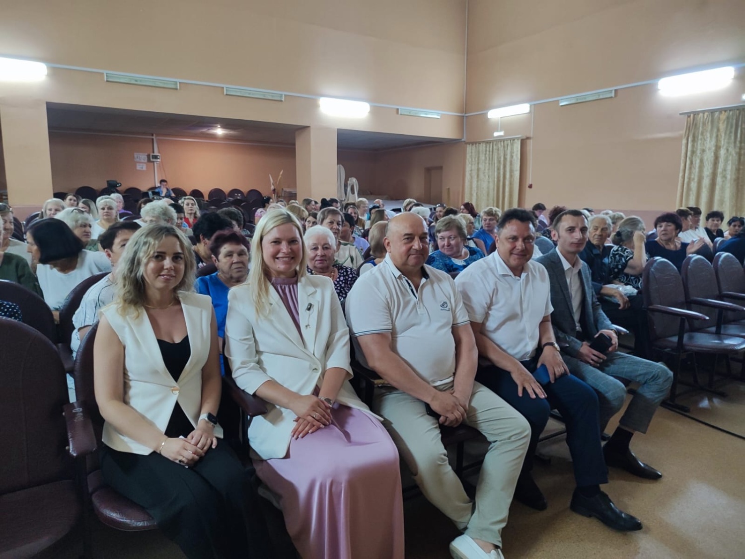 Праздничное мероприятие ко Дню медицинского работника