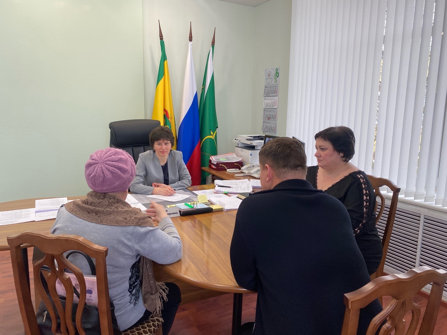 Глава Бессоновского района Наталья Шалдаева провела личный прием граждан Глава Бессоновского района Наталья Шалдаева провела личный прием граждан