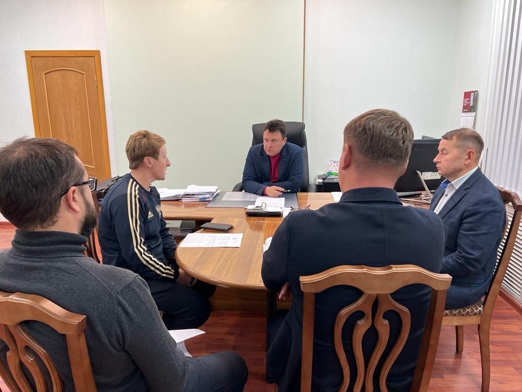 Глава Бессоновского района Александр Воронков  провёл личный приём граждан