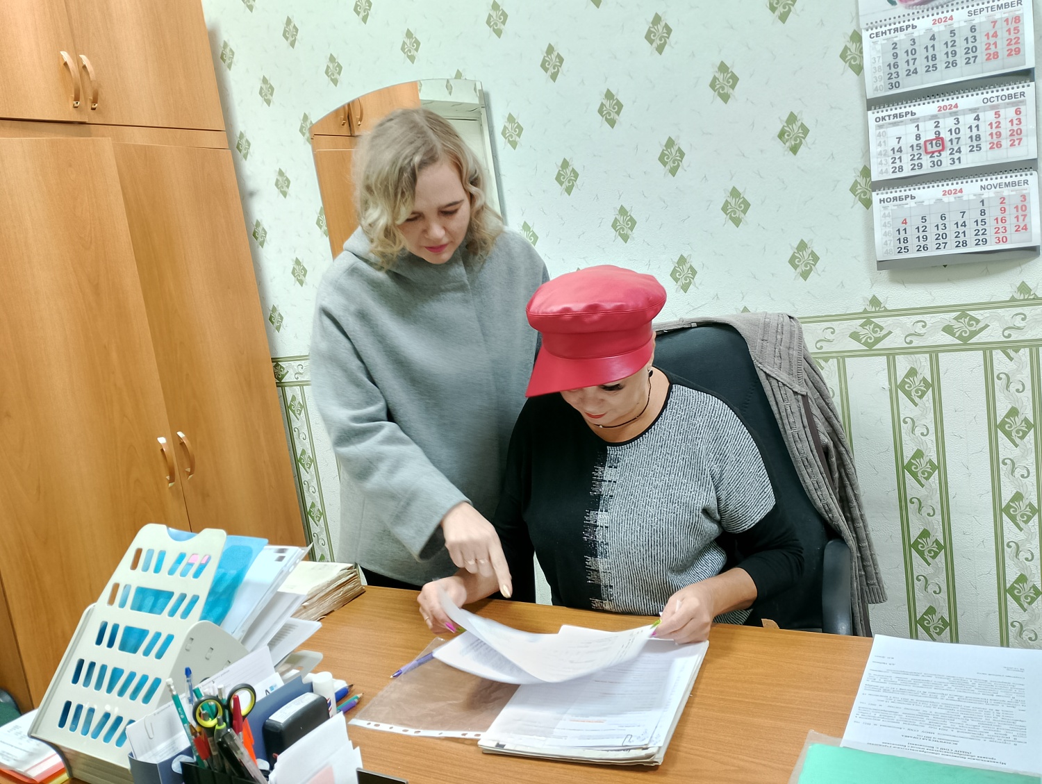 В архивном отделе администрации Бессоновского района проведена индивидуальная консультацию с ответственным специалистом за делопроизводство и архив Финансового управления администрации Бессоновского района В архивном отделе администрации Бессоновского района проведена индивидуальная консультацию с ответственным специалистом за делопроизводство и архив Финансового управления администрации Бессоновского района