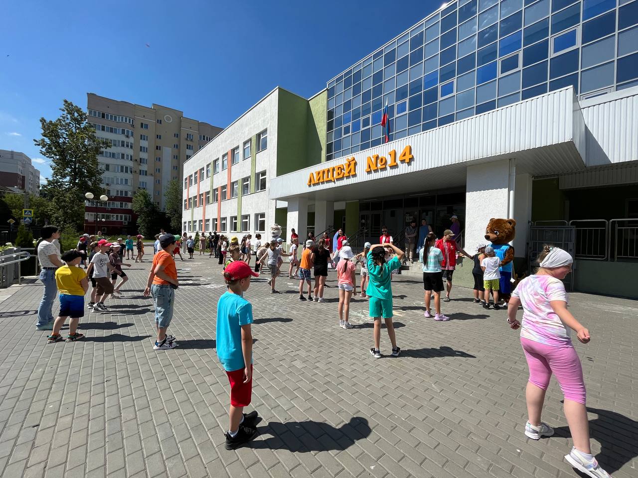 «ЗДОРОВОЕ ЛЕТО» НАСТУПИЛО В ПРИШКОЛЬНОМ ЛАГЕРЕ ЛИЦЕЯ №14
