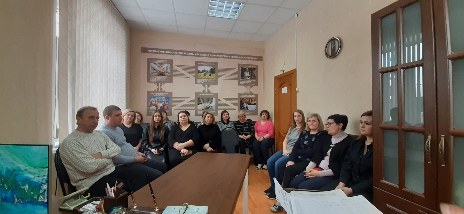 Встречи с трудовыми коллективами социальной сферы