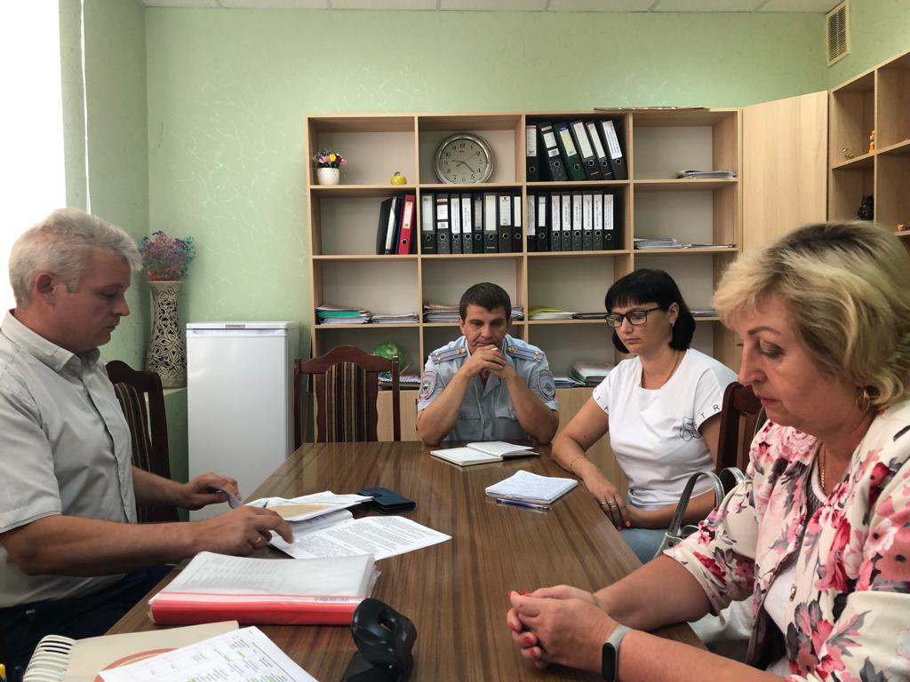 Рабочее совещание по занятости несовершеннолетних, состоящих на учете в ПНД