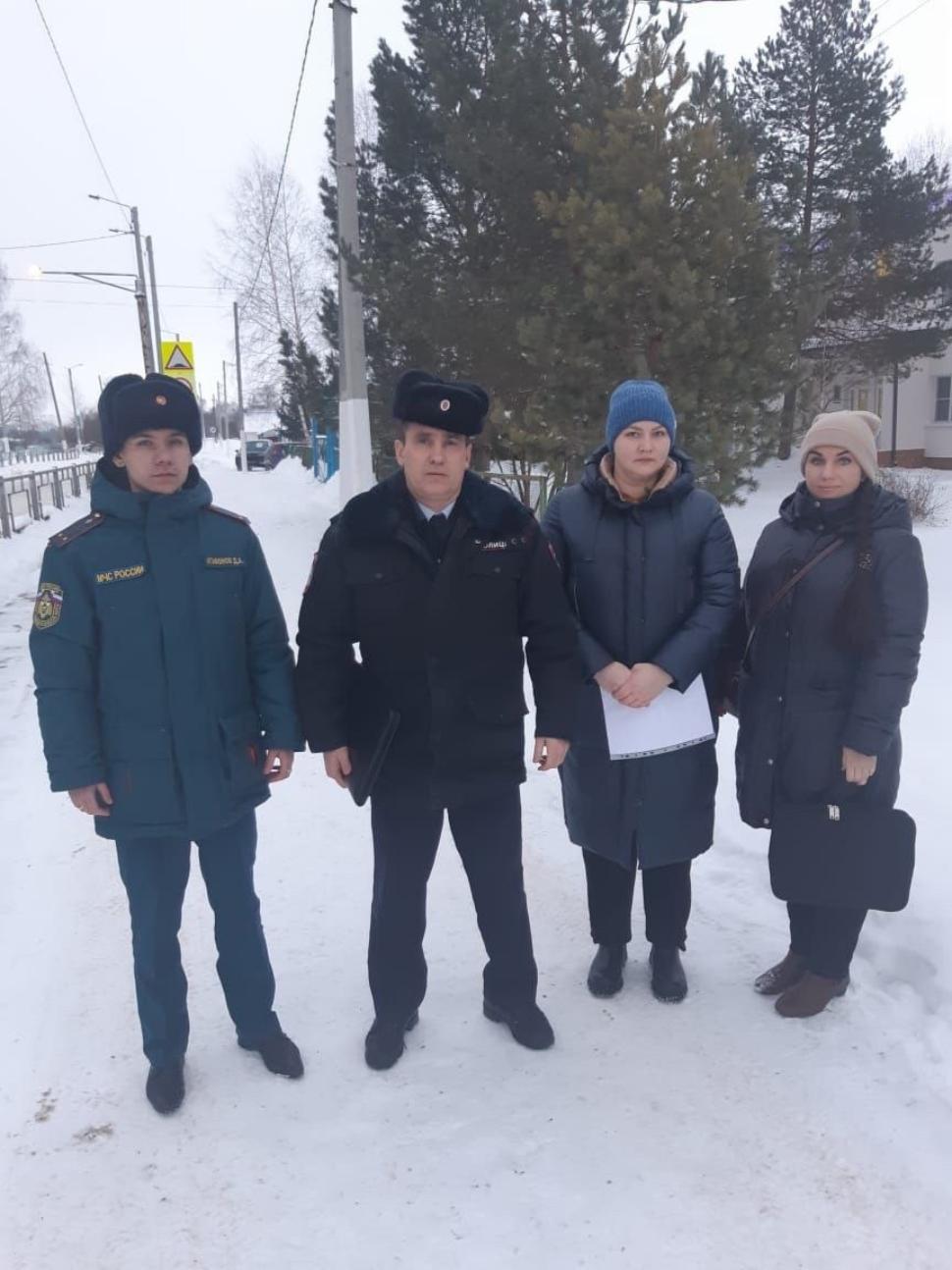 Межведомственный рейд в с. Вазерки, с. Александровка