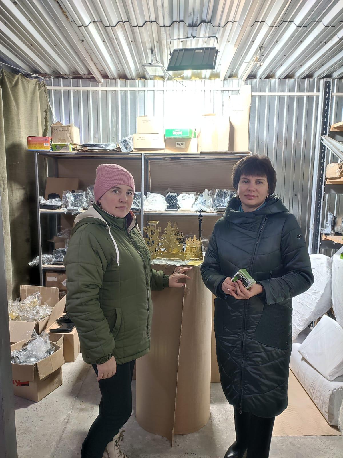 Глава Бессоновского района Наталья Шалдаева с рабочим визитом посетила промышленное предприятие ИП Кугушина Глава Бессоновского района Наталья Шалдаева с рабочим визитом посетила промышленное предприятие ИП Кугушина