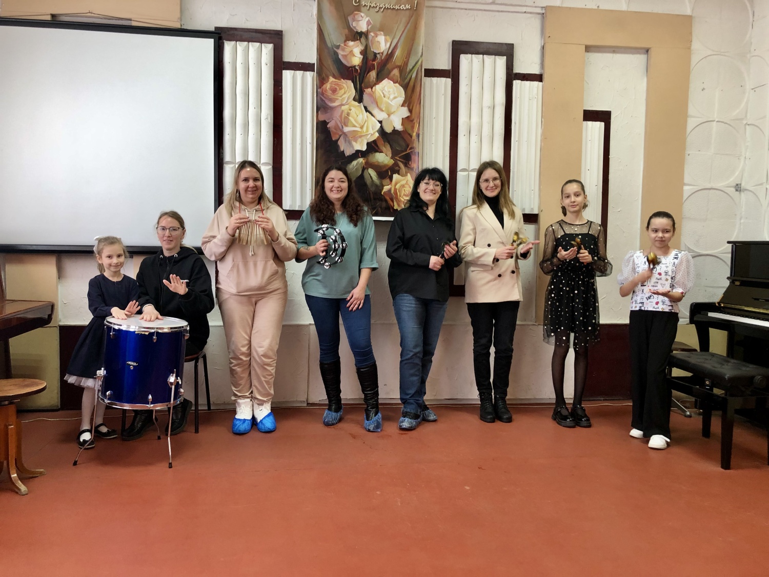 Весь мир начинается с мамы Весь мир начинается с мамы