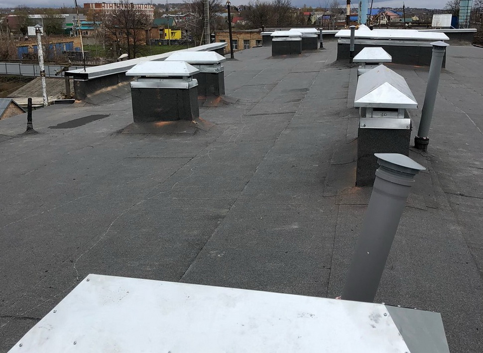 Приемка выполненных работ по капитальному ремонту крыши 