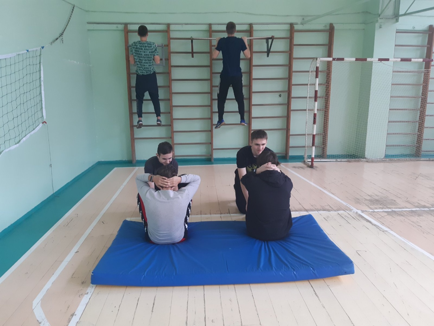 Обучающиеся МБОУ СОШ с.Чемодановка сдали нормы ГТО