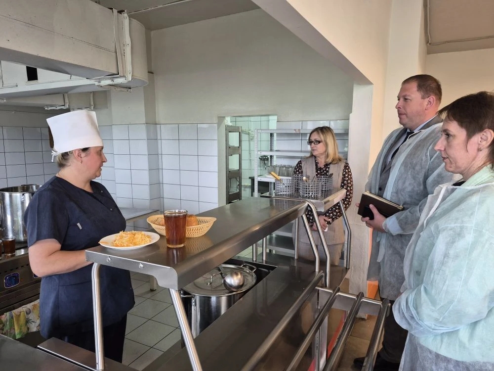 Организация полноценного сбалансированного питания детей – одно из важных направлений деятельности общеобразовательных организаций Бессоновского района