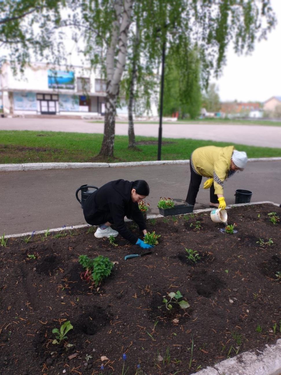 В Бессоновском районе продлен месячник по благоустройству В Бессоновском районе продлен месячник по благоустройству