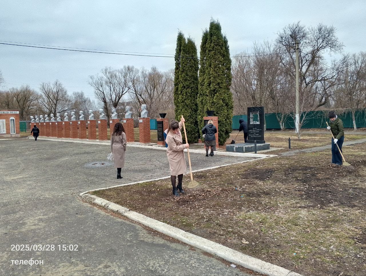 Работа по благоустройству Бессоновского района продолжается