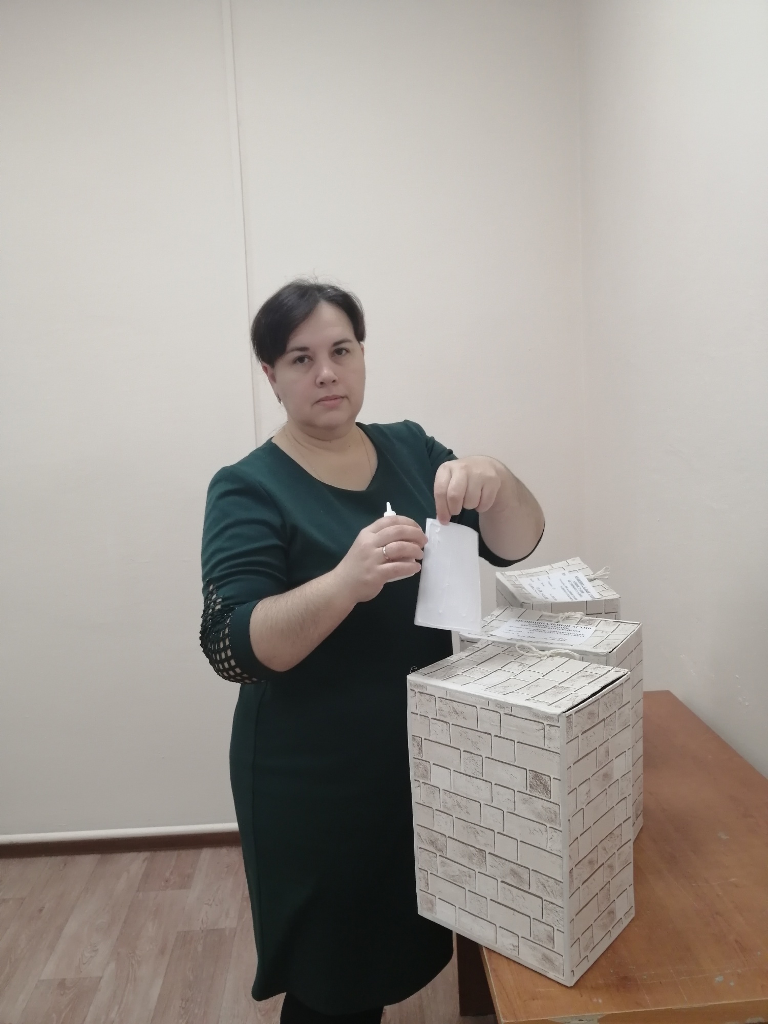 Прием документов от организаций - источников комплектования  архивного отдела администрации Бессоновского района Пензенской области.