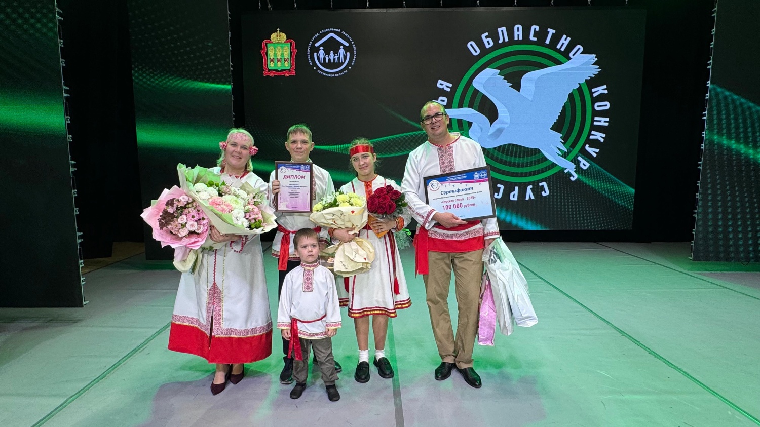  Семья Королёвых из Бессоновского района – победители конкурса «Сурская Семья»
