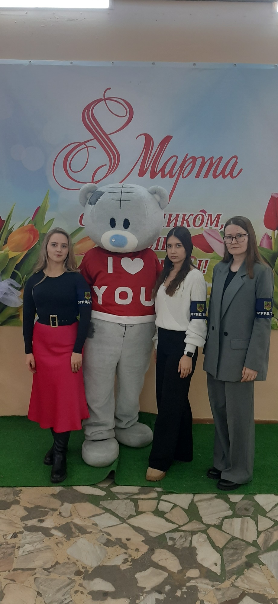 Участие бойцов отряда содействия полиции «Тигр» в праздничном концерте к 8 Марта