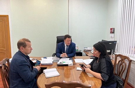 Глава Бессоновского района Александр Воронков  провёл личный приём граждан