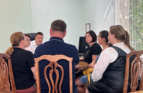 Глава Бессоновского района Александр Воронков  провёл личный приём граждан