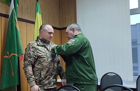 Вручили государственную награду жителю Бессоновского района Вручили государственную награду жителю Бессоновского района